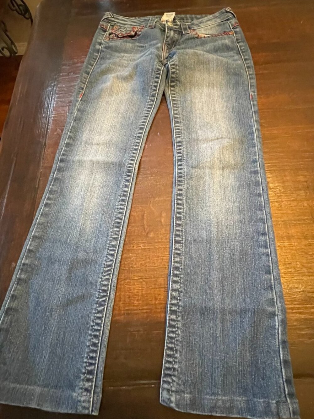 True Religion Becca Bootcut Jeans Women's Blue Denim Sz 26 Med. Wash Red Stitch